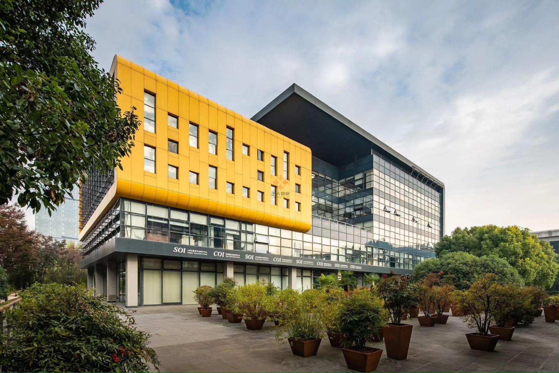 浦東 OfficePark總部園 200平米 簡(jiǎn)裝