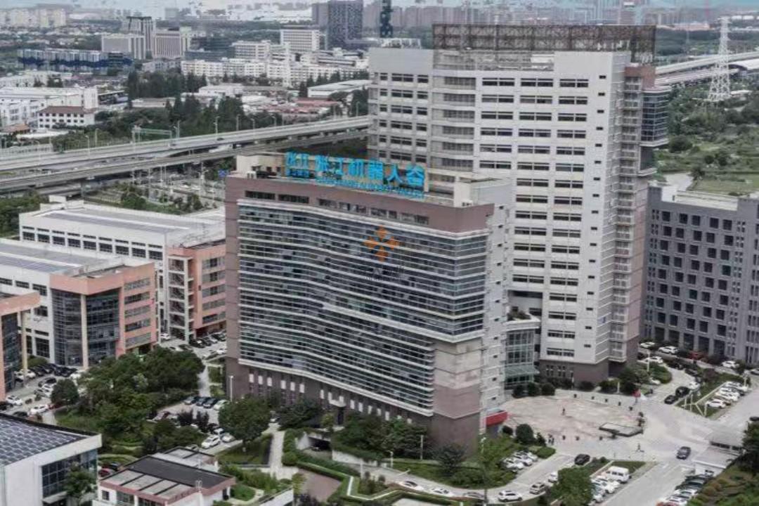 浦東 張江機(jī)器人谷 50平米 簡裝
